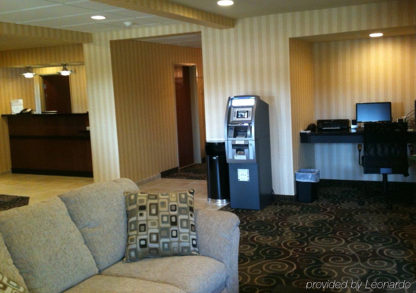 Boarders Inn & Suites By Cobblestone Hotels - Oshkosh Ngoại thất bức ảnh